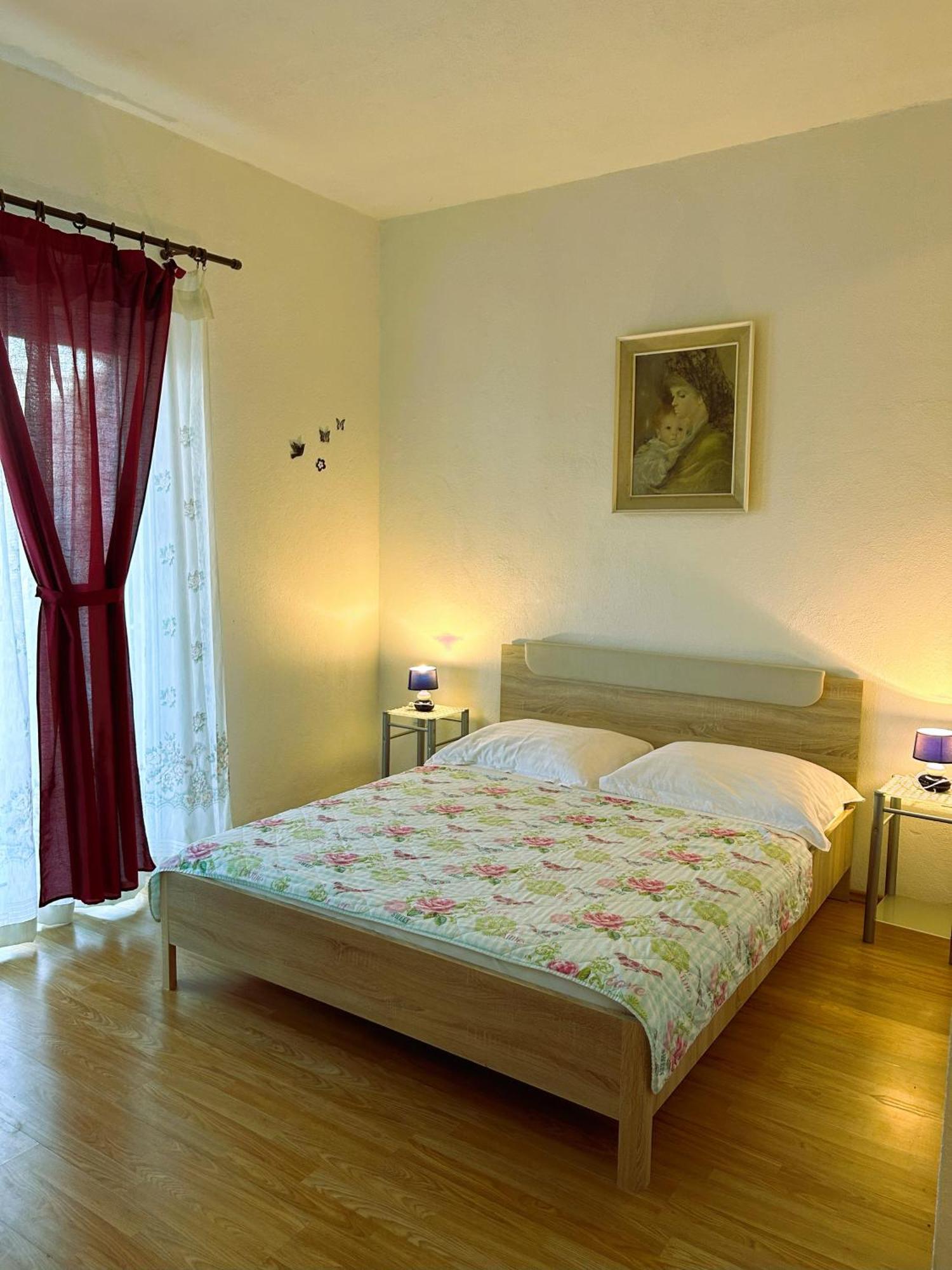 Apartments Valjan Trogir Extérieur photo