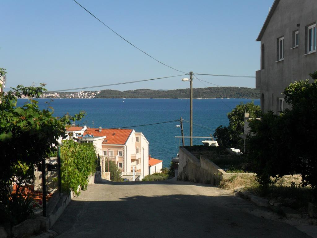 Apartments Valjan Trogir Extérieur photo